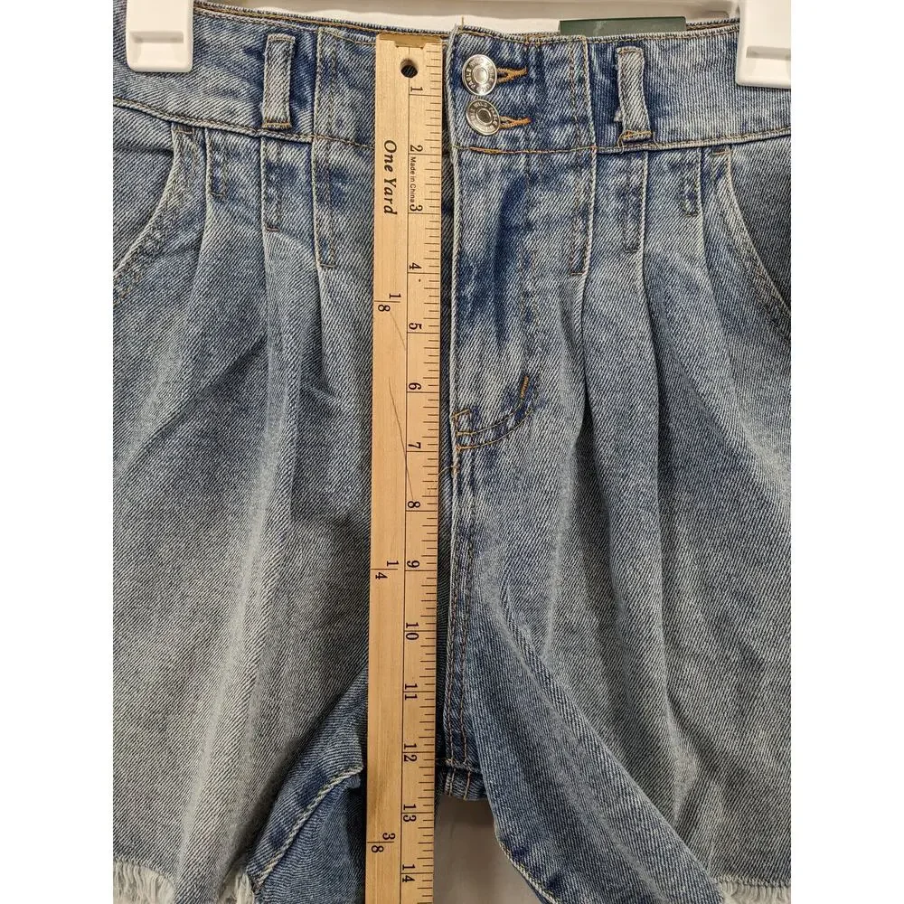 A-Line Denim Jean Shorts Super High Rise Pleated Wild Fable Medium 2‎ Fringe Hem